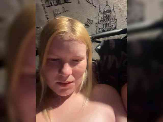 NIKADELE webcam