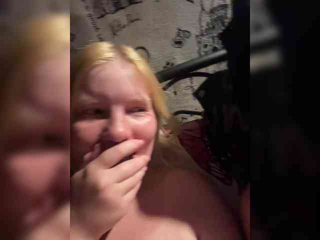NIKADELE webcam