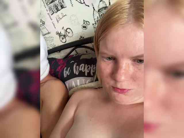 NIKADELE webcam