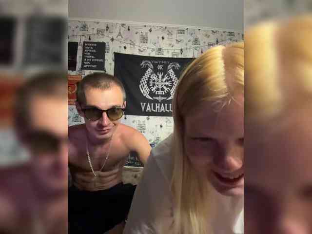 NIKADELE Sex Cam Show