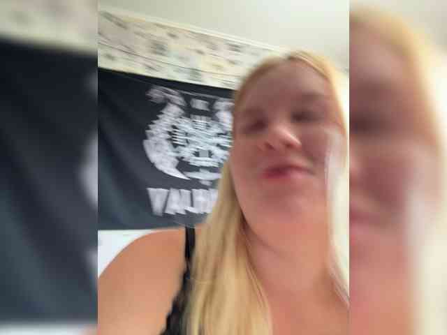 NIKADELE