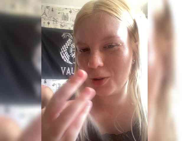 NIKADELE webcam