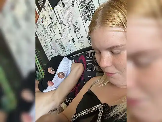 NIKADELE