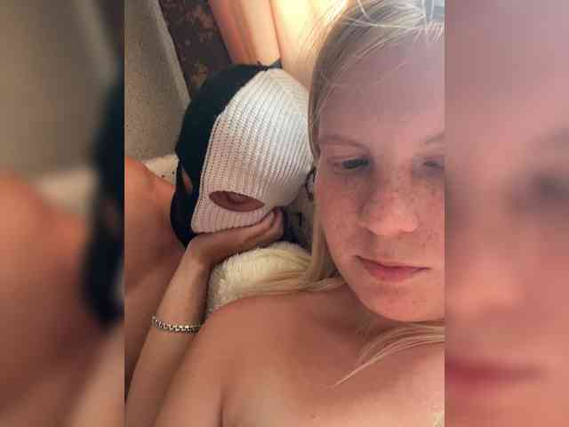 NIKADELE webcam