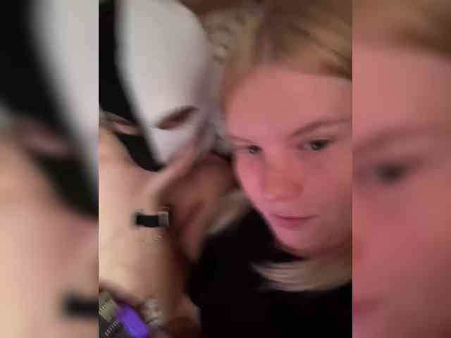 NIKADELE