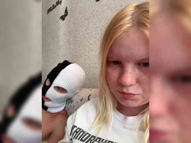 NIKADELE webcam