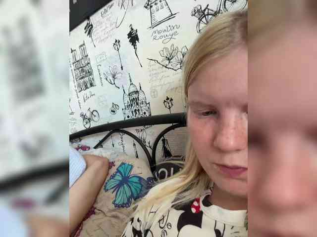 NIKADELE webcam