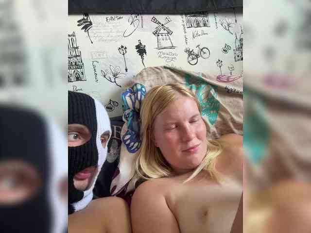 NIKADELE webcam