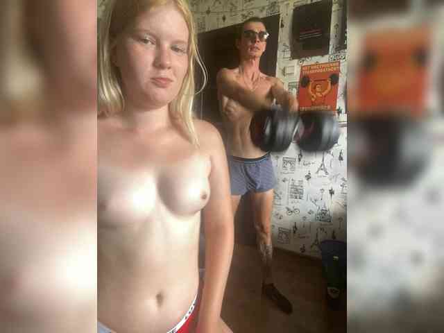 NIKADELE Sex Cam Show