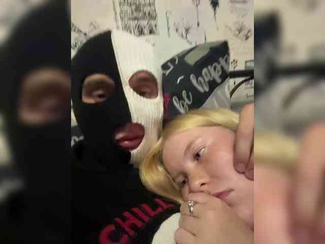 NIKADELE webcam