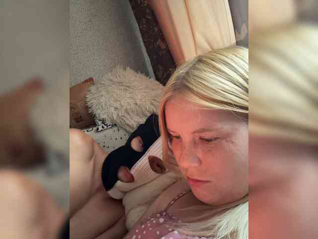 NIKADELE