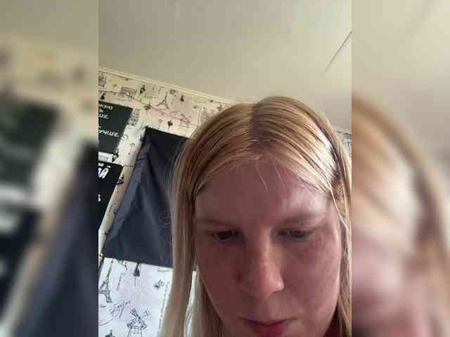 NIKADELE webcam