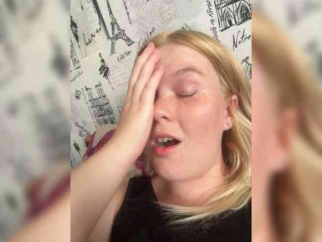 NIKADELE