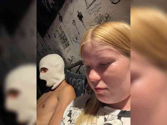 NIKADELE webcam