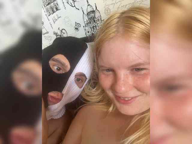 NIKADELE webcam