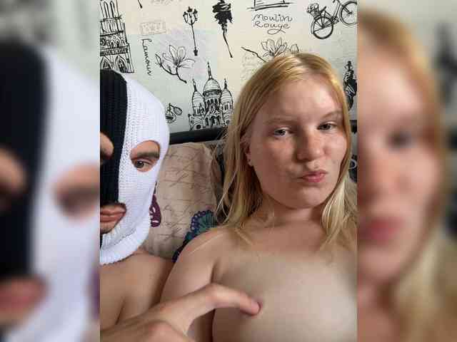 NIKADELE