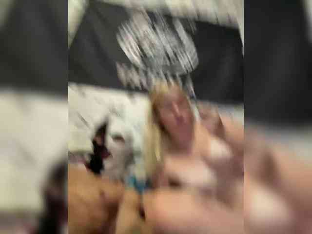 NIKADELE webcam