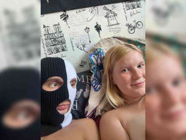NIKADELE webcam