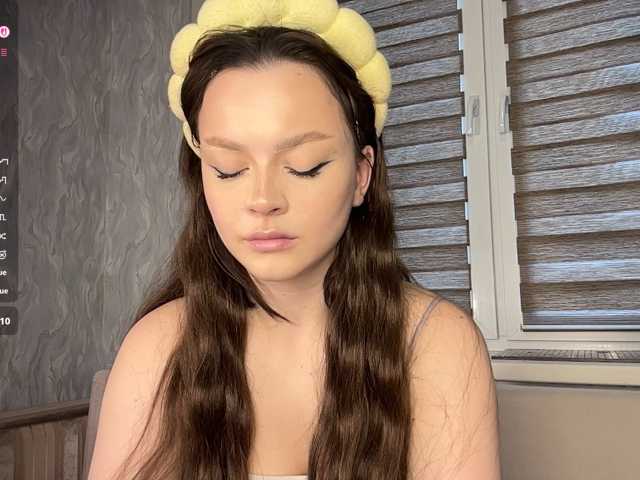 ElsaJeanX live cam on BongaCams