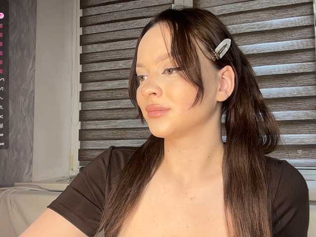 ElsaJeanX live cam on BongaCams