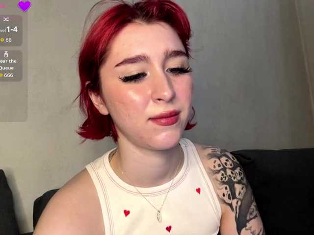 NinfaDoire live webcam show