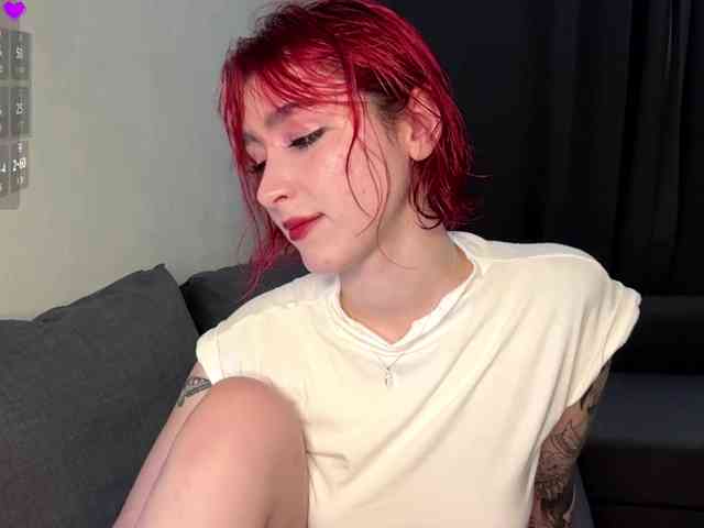 NinfaDoire webcam