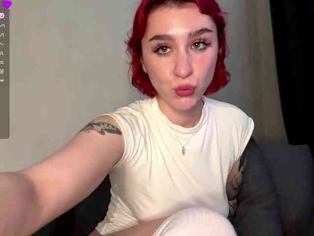 NinfaDoire webcam