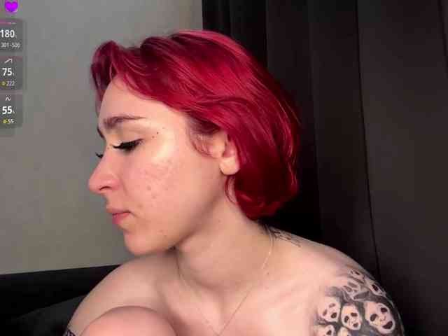 NinfaDoire webcam