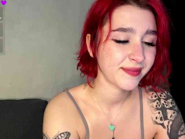 NinfaDoire webcam