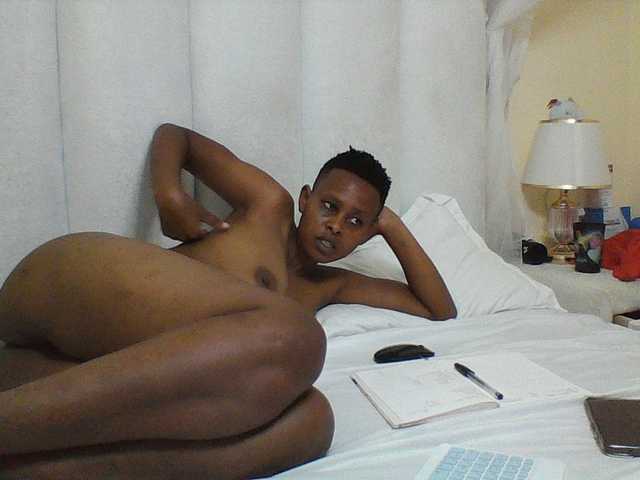 Sexyvelvet live cam on BongaCams