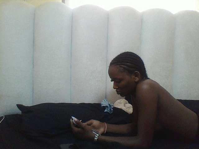 Sexyvelvet live cam on BongaCams