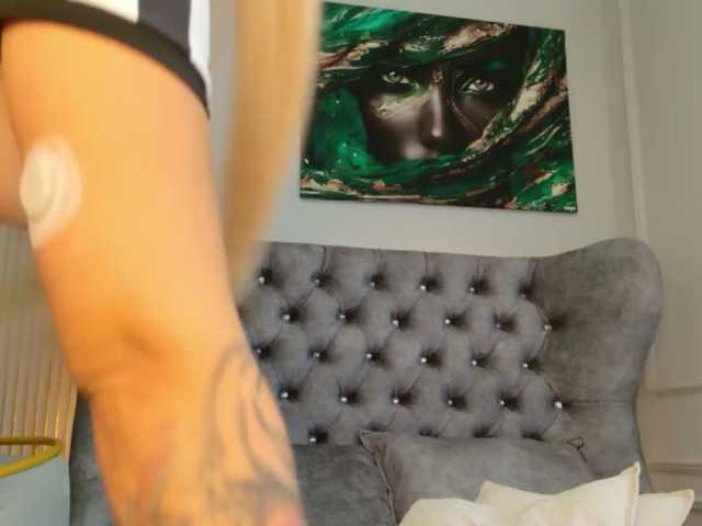MeganXDesire live cam on BongaCams
