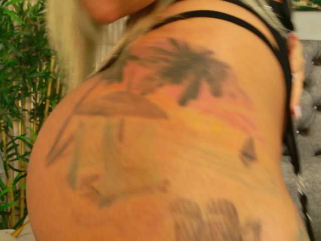 Sex chat gratuit in direct cu MeganXDesire pe BongaCams