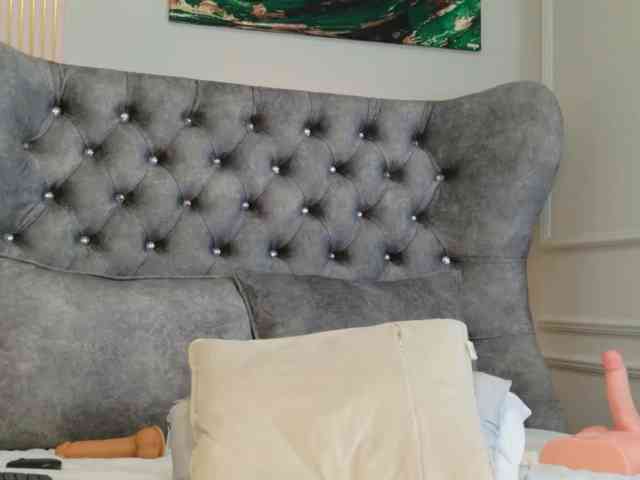MeganXDesire webcam
