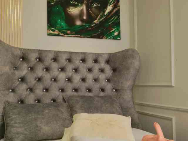MeganXDesire webcam
