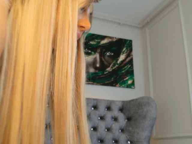MeganXDesire