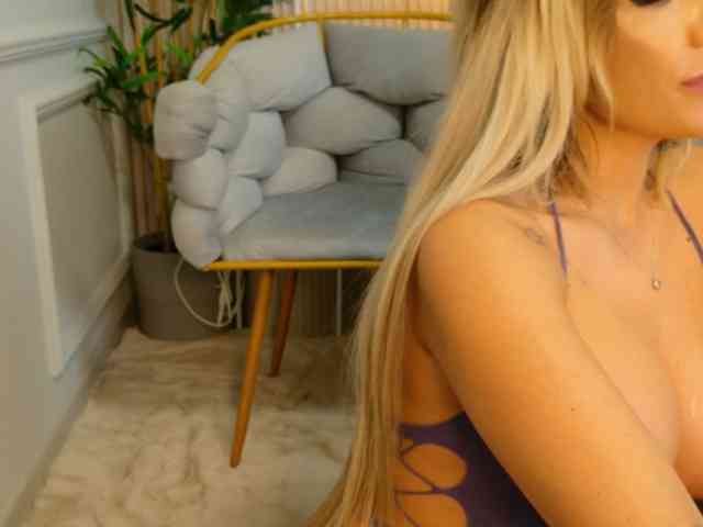 MeganXDesire