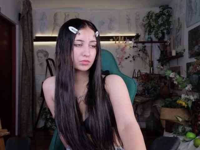 EffieMeowley Sex Cam Show