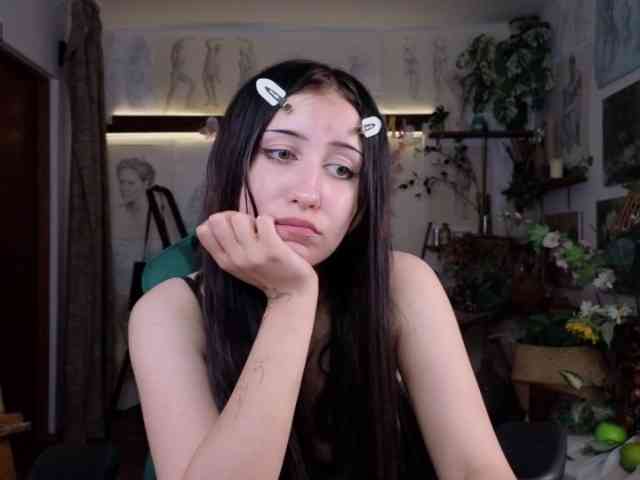 EffieMeowley Sex Cam Show