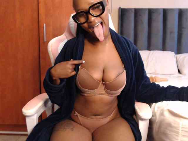 NAOMI-BESTER-1