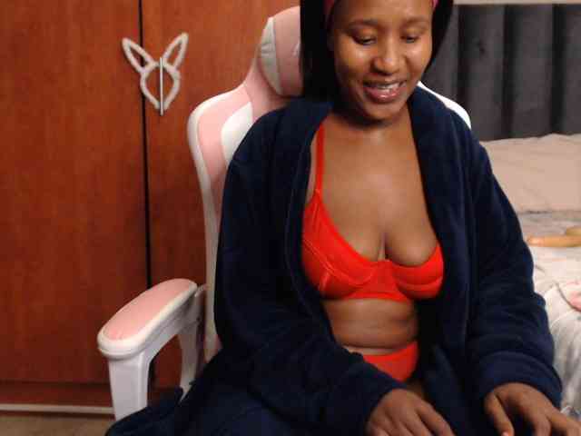 NAOMI-BESTER-1 Sex Cam Show