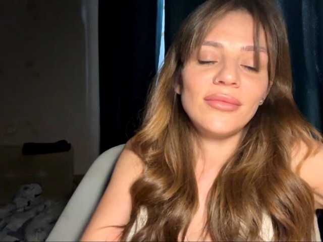 EvaBoom live cam on BongaCams