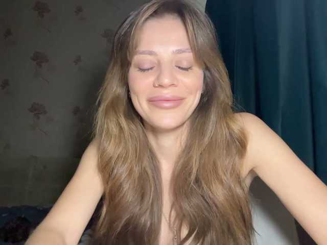 EvaBoom live cam on BongaCams