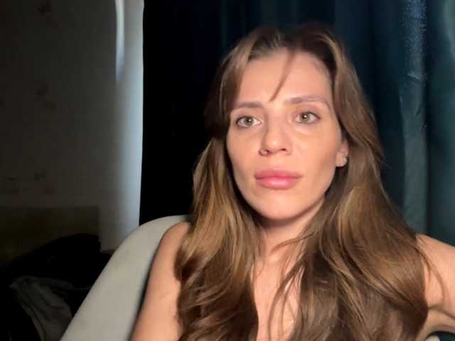 EvaBoom live cam on BongaCams