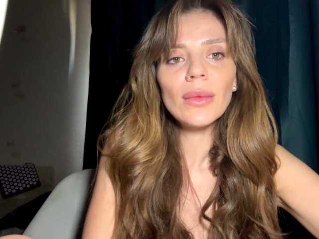EvaBoom live cam on BongaCams