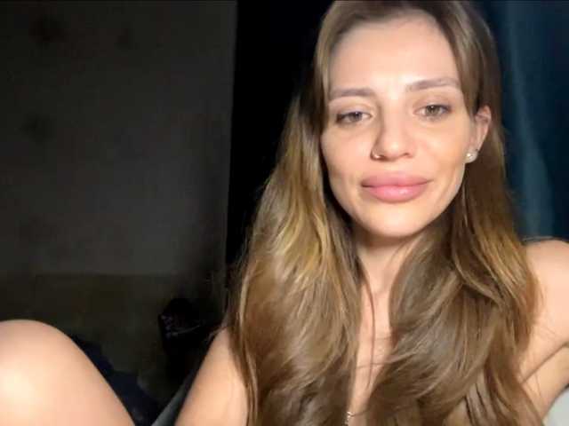 EvaBoom live cam on BongaCams