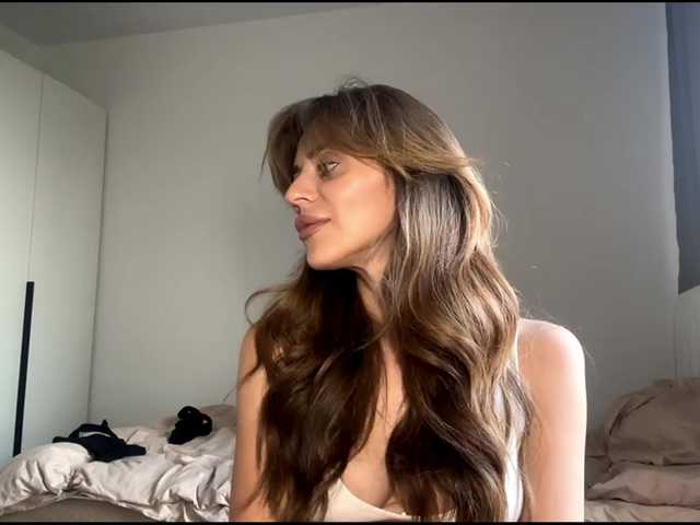 EvaBoom live cam on BongaCams