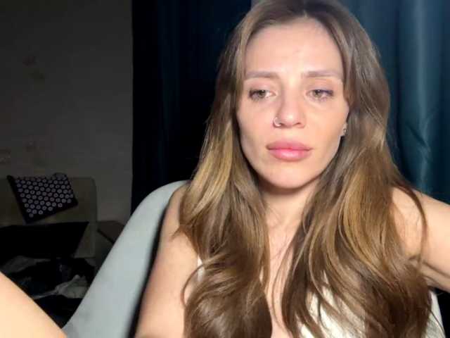 EvaBoom live cam on BongaCams