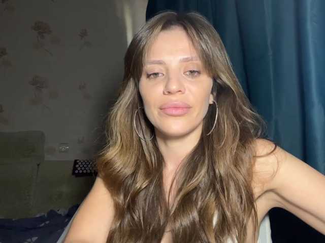 EvaBoom live cam on BongaCams