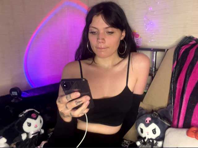 GloriaMoor live cam on BongaCams